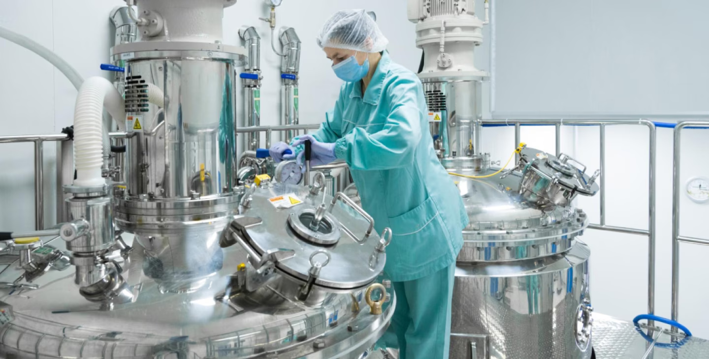 article gestion de la qualite et conformite reglementaire dans industrie pharmaceutique.avif