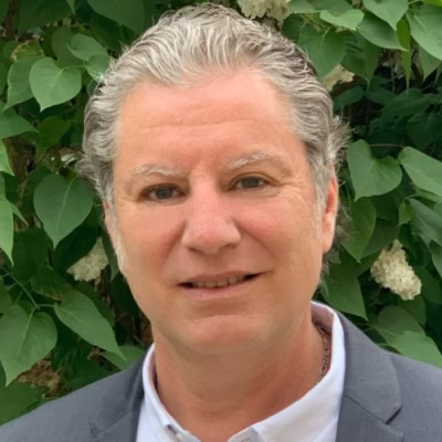 eric vernier.avif