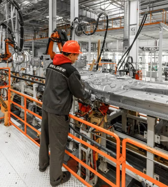 page erp automotive enjeu 1.avif